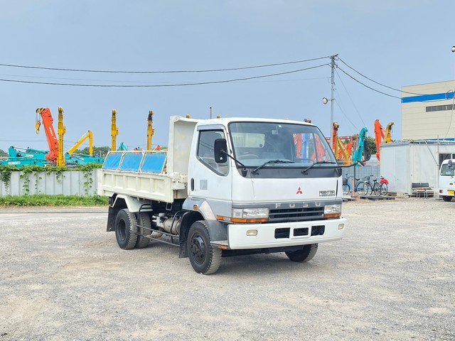 MITSUBISHI FUSO FIGHTER TIPPER