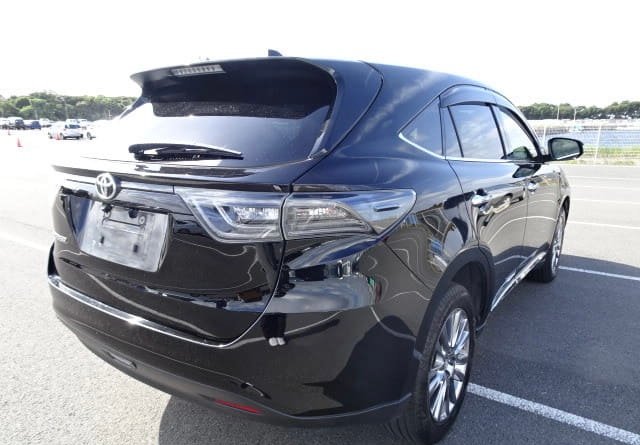 Toyota Harrier 2014